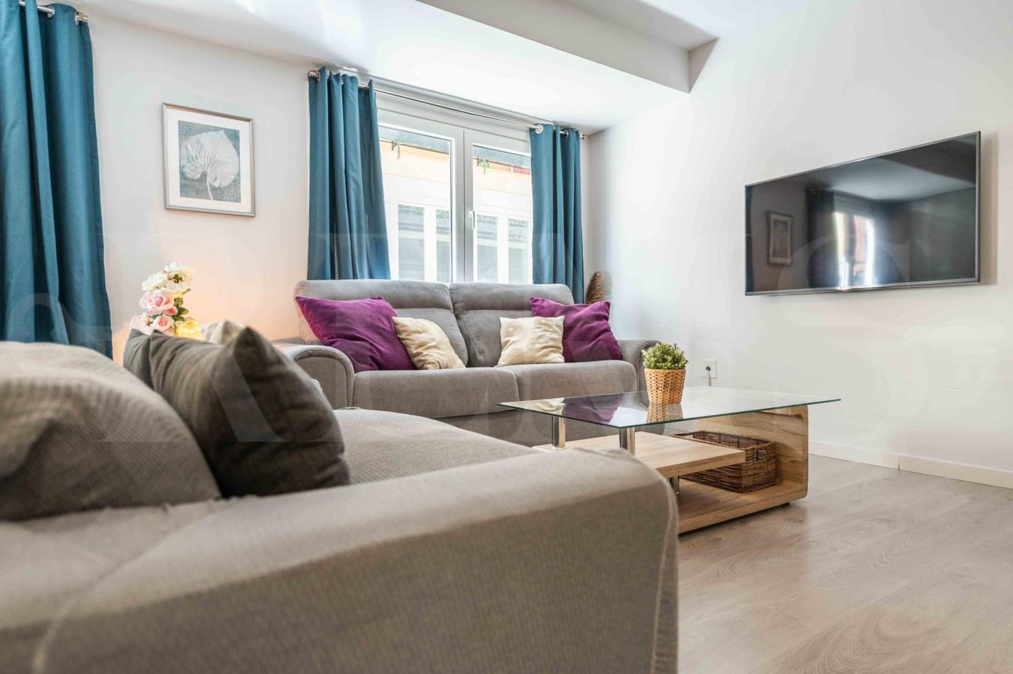 Appartement Cosy Flat With Private Balcony - Historic Center By Rems à Málaga Extérieur photo
